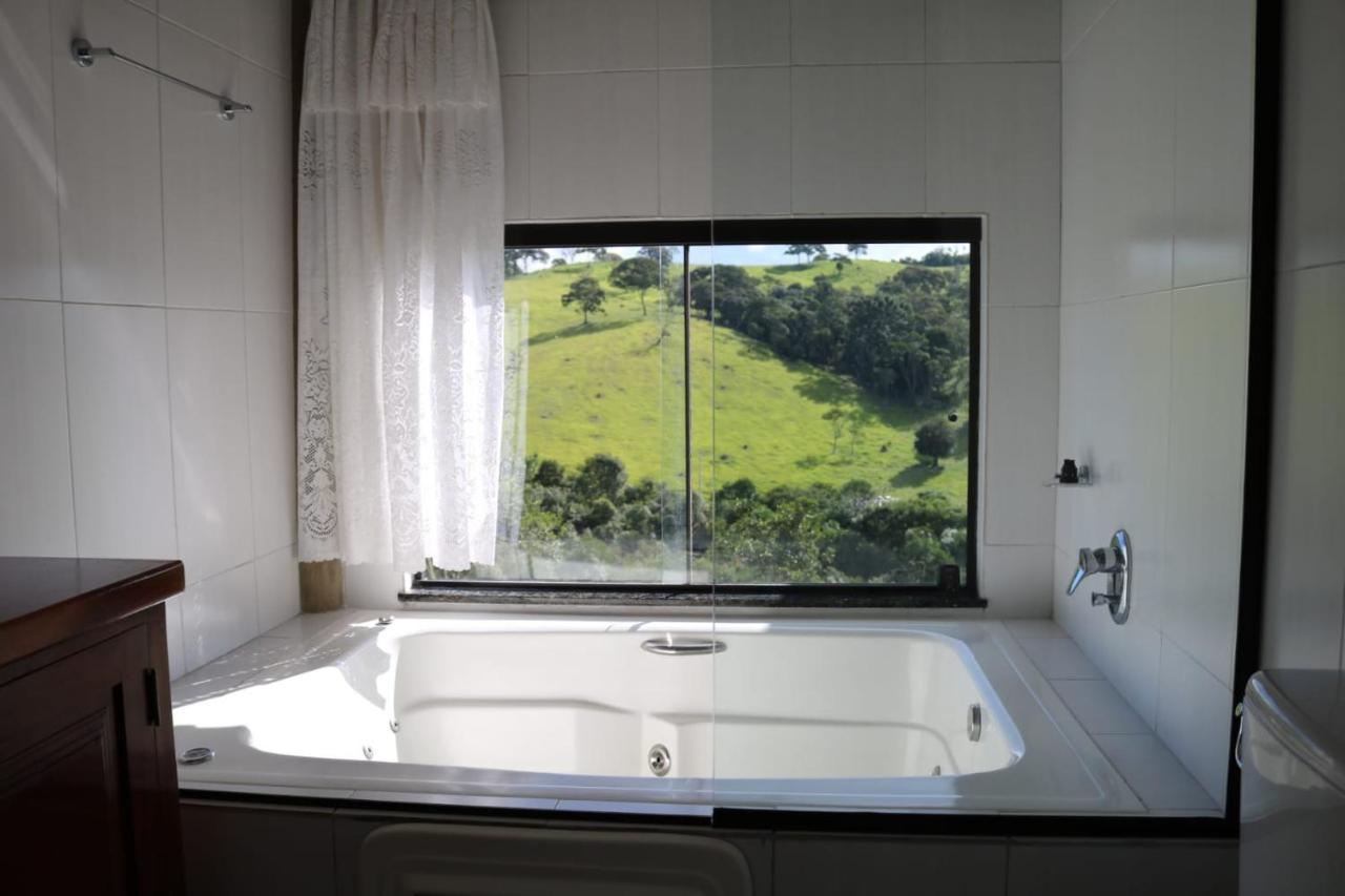 Estalagem Sensacoes Bed & Breakfast Cunha Exterior photo